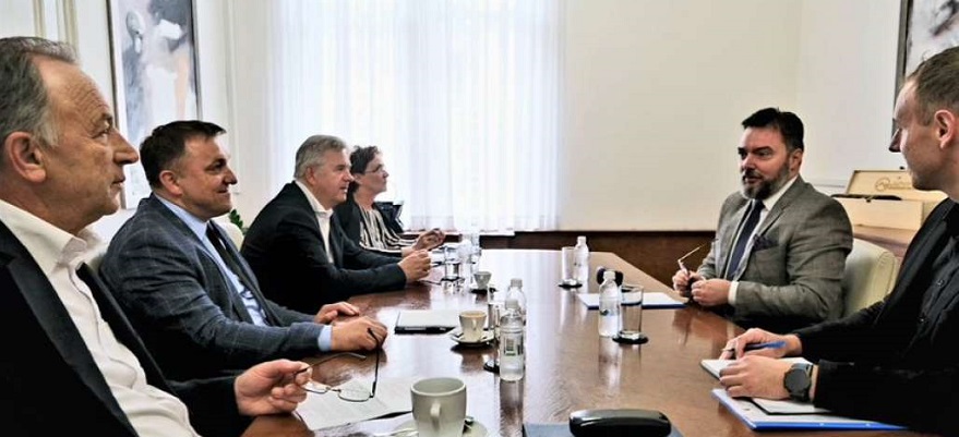 Predsjednik UPFBiH sa ministrom vanjske trgovine i ekonomskih odnosa BiH o zabrani izvoza oblovine, drveta i peleta